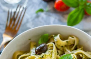 Easy Homemade Chicken Pesto Pasta – Restaurant-Style Taste! Chicken Pesto Pasta